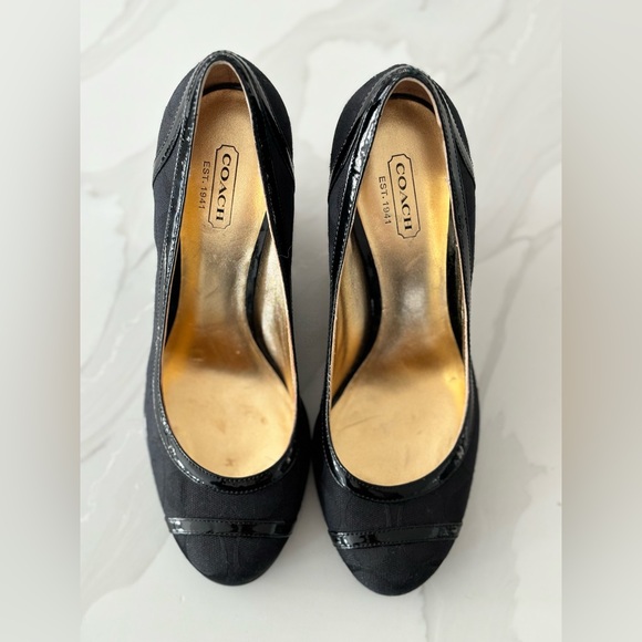 Coach - Kerry Ann Shoes - Picture 2 of 7